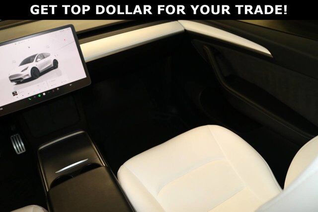 2023 Tesla Model Y Long Range AWD/WHITE INTERIOR/NO ACCIDENT Richmond Hill ON