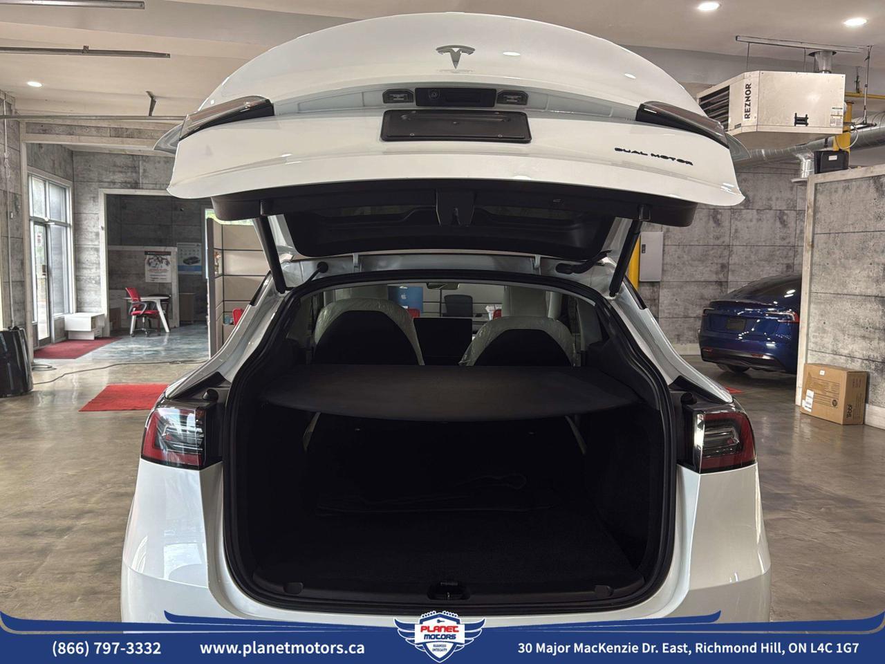 2023 Tesla Model Y Long Range AWD/WHITE INTERIOR/NO ACCIDENT Richmond Hill ON