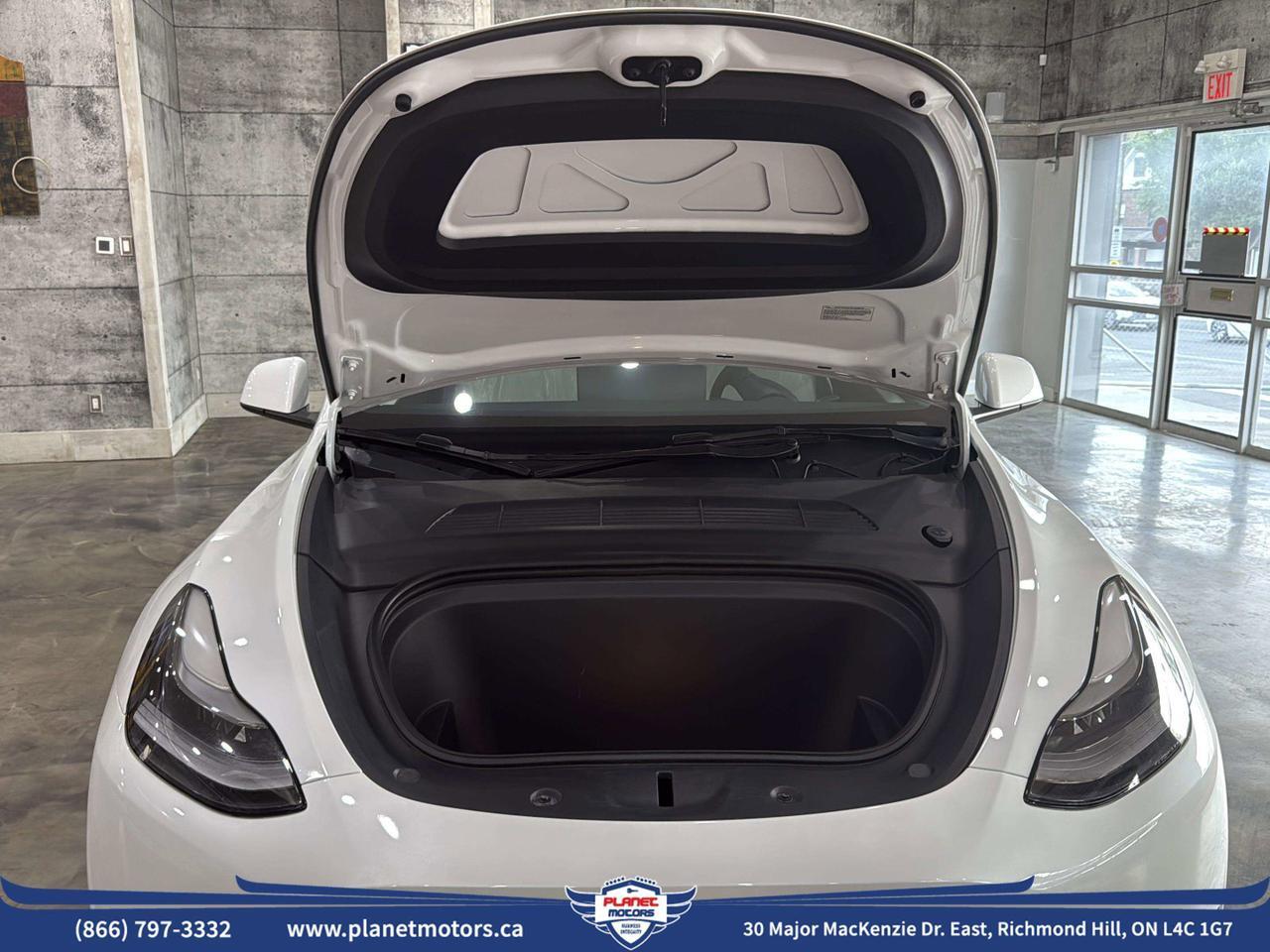 2023 Tesla Model Y Long Range AWD/WHITE INTERIOR/NO ACCIDENT Richmond Hill ON