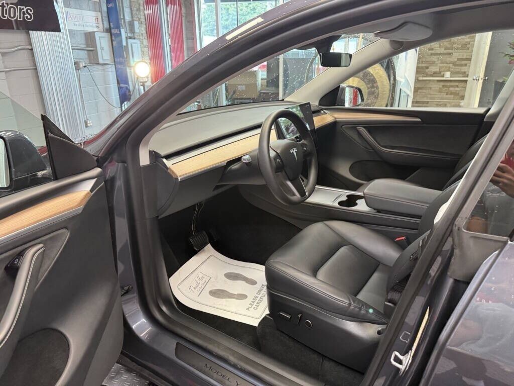 2023 Tesla Model Y Long Range Royal Oak MI