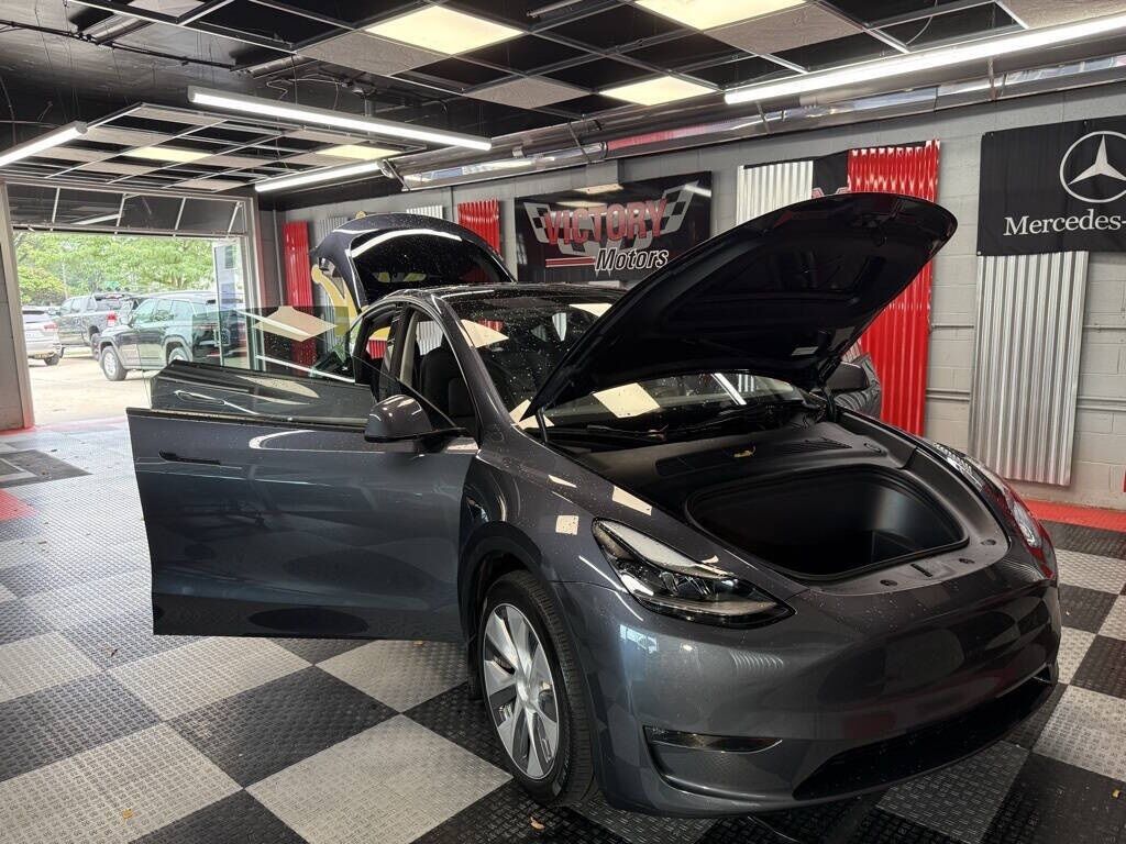 2023 Tesla Model Y Long Range Royal Oak MI