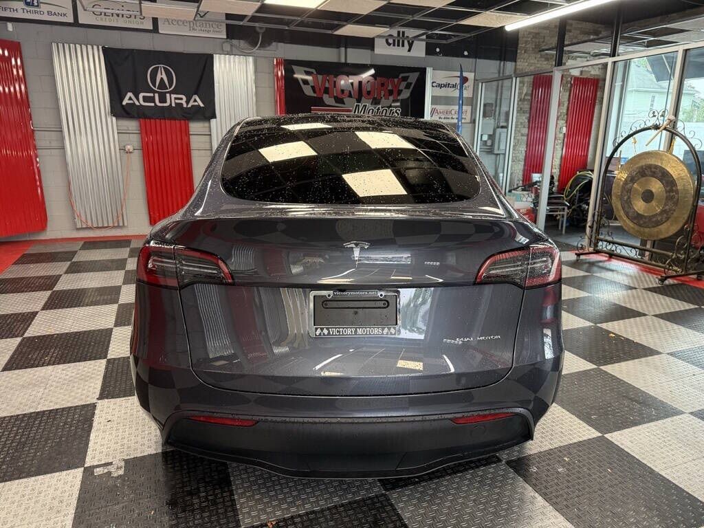 2023 Tesla Model Y Long Range Royal Oak MI
