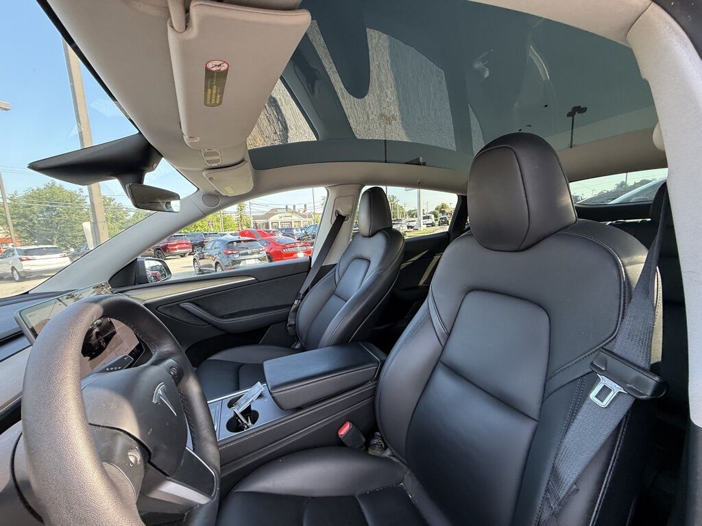 2023 Tesla Model Y Long Range Crestwood KY