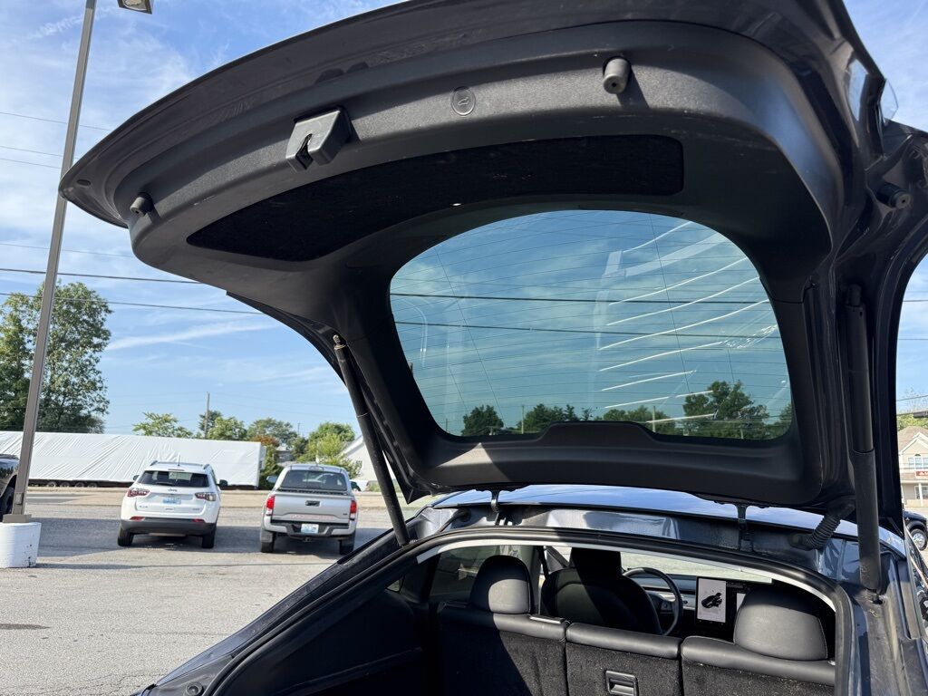 2023 Tesla Model Y Long Range Crestwood KY