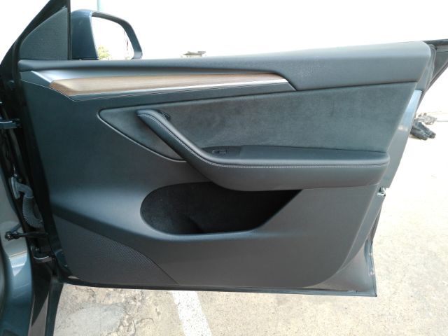 2023 Tesla Model Y Long Range Dual Motor All-Wheel Drive Plano TX