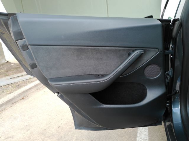 2023 Tesla Model Y Long Range Dual Motor All-Wheel Drive Plano TX