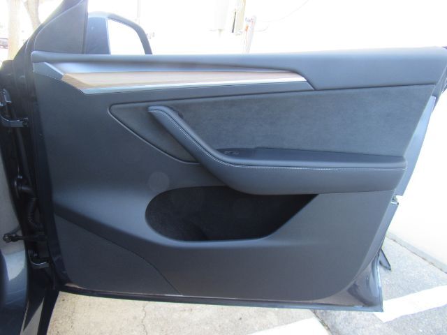 2023 Tesla Model Y Long Range Dual Motor All-Wheel Drive Plano TX