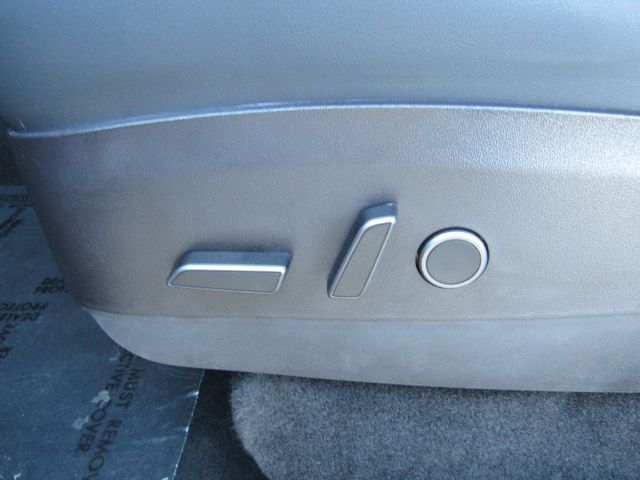 2023 Tesla Model Y Long Range Dual Motor All-Wheel Drive Plano TX
