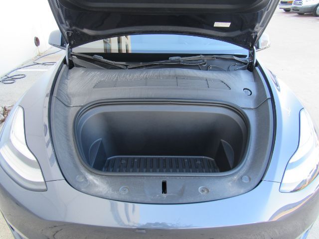 2023 Tesla Model Y Long Range Dual Motor All-Wheel Drive Plano TX