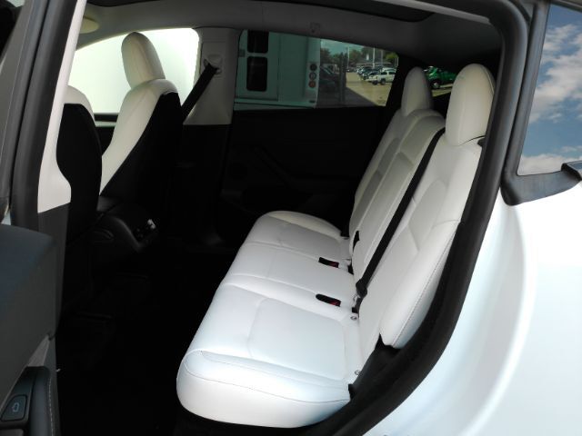 2023 Tesla Model Y Long Range Dual Motor All-Wheel Drive Plano TX