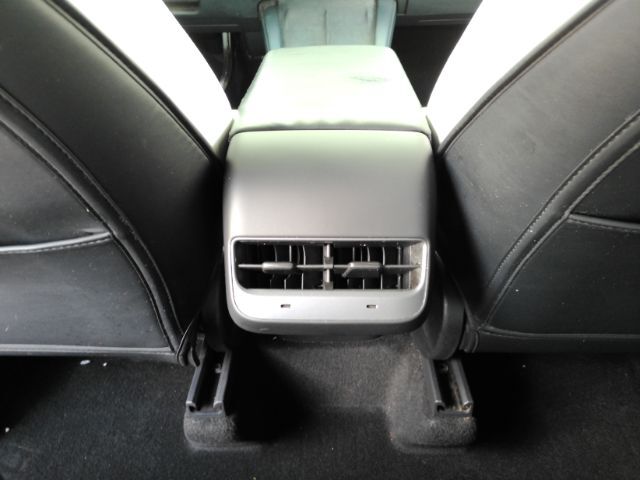 2023 Tesla Model Y Long Range Dual Motor All-Wheel Drive Plano TX