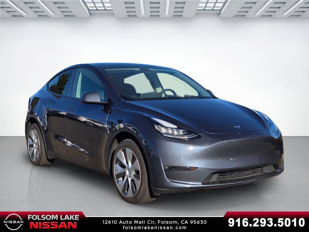 2023 Tesla Model Y Long Range