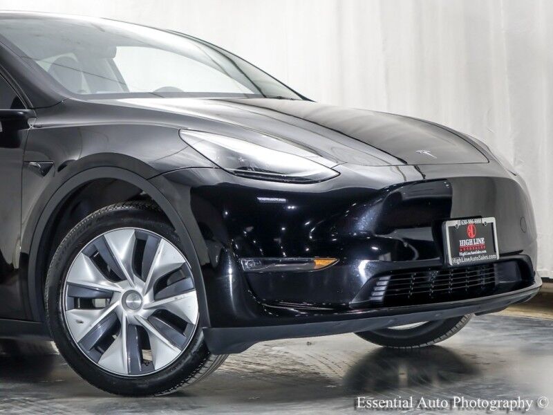 2023 Tesla Model Y Long Range HW4