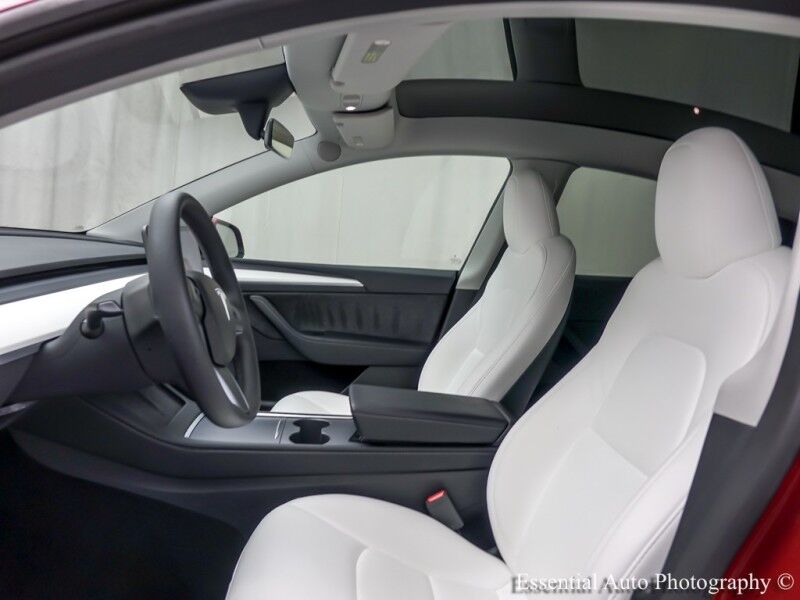 2023 Tesla Model Y Long Range HW4 Willowbrook IL