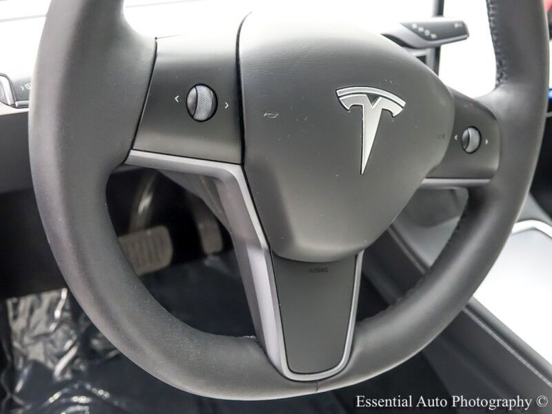 2023 Tesla Model Y Long Range HW4 Willowbrook IL
