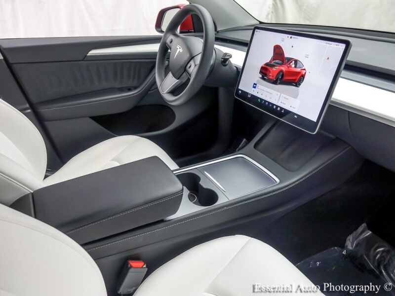 2023 Tesla Model Y Long Range HW4 Willowbrook IL