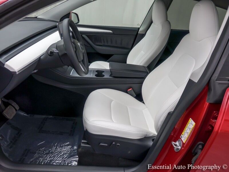2023 Tesla Model Y Long Range HW4 Willowbrook IL