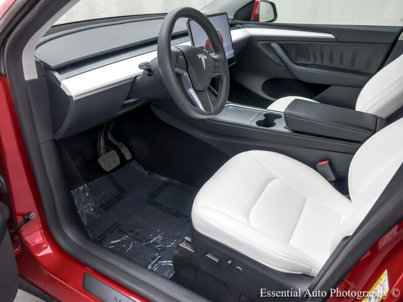 2023 Tesla Model Y Long Range HW4 Willowbrook IL