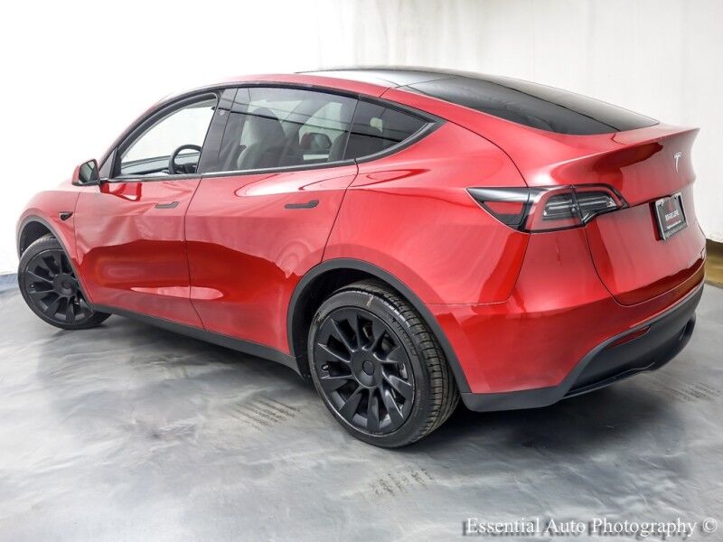 2023 Tesla Model Y Long Range HW4 Willowbrook IL
