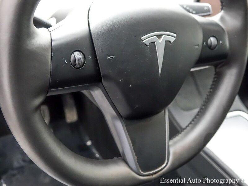 2023 Tesla Model Y Long Range HW4 Willowbrook IL