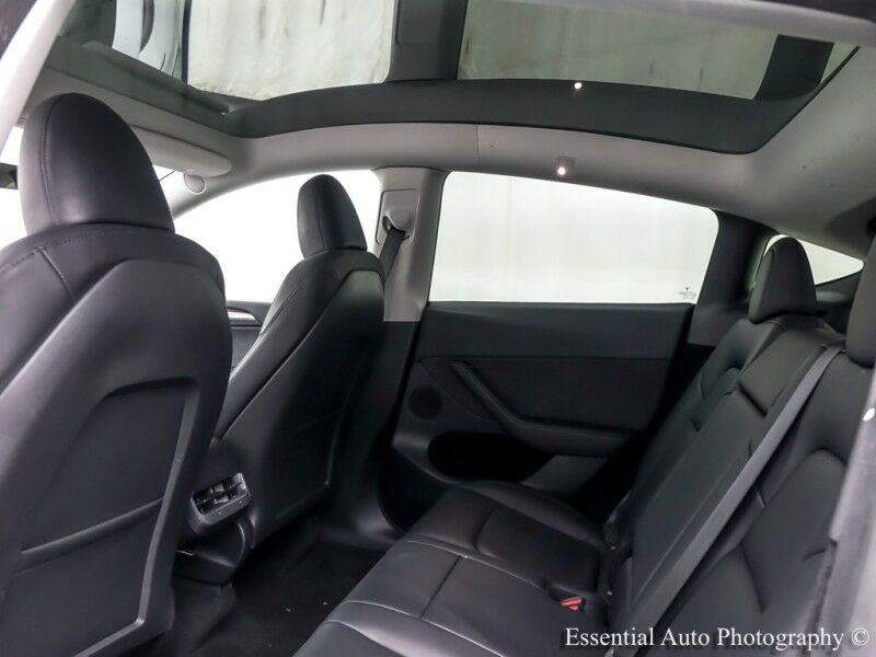 2023 Tesla Model Y Long Range HW4 Willowbrook IL