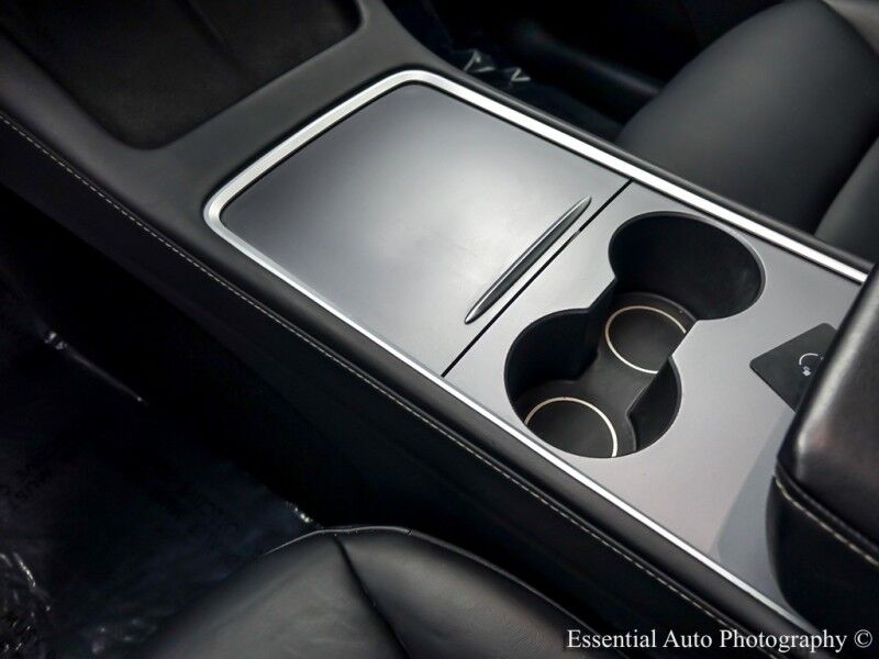 2023 Tesla Model Y Long Range HW4 Willowbrook IL