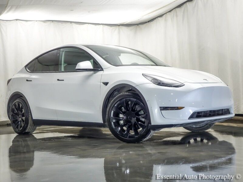 2023 Tesla Model Y Long Range HW4 Willowbrook IL