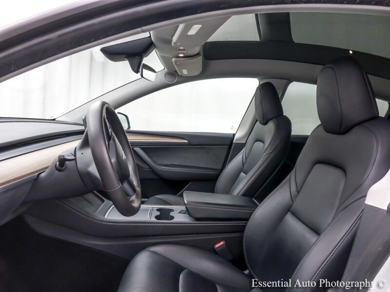 2023 Tesla Model Y Long Range HW4 Willowbrook IL