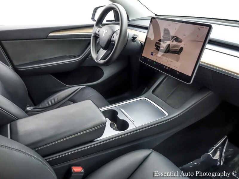 2023 Tesla Model Y Long Range HW4 Willowbrook IL