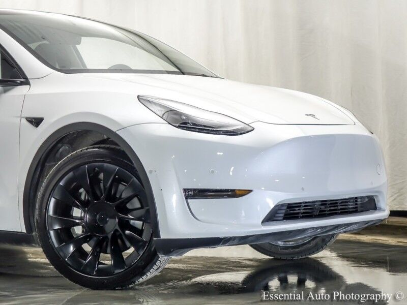 2023 Tesla Model Y Long Range HW4 Willowbrook IL