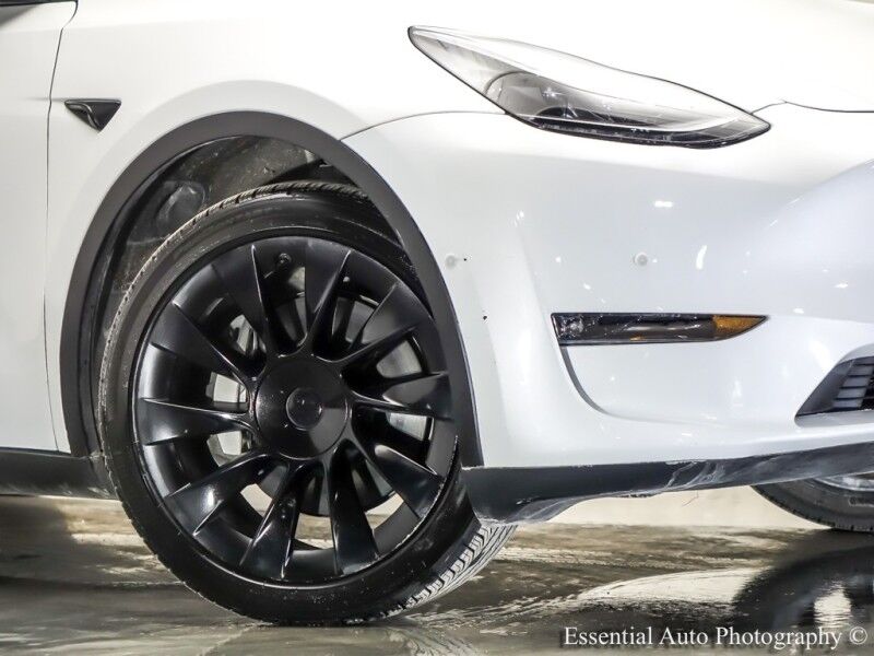 2023 Tesla Model Y Long Range HW4 Willowbrook IL