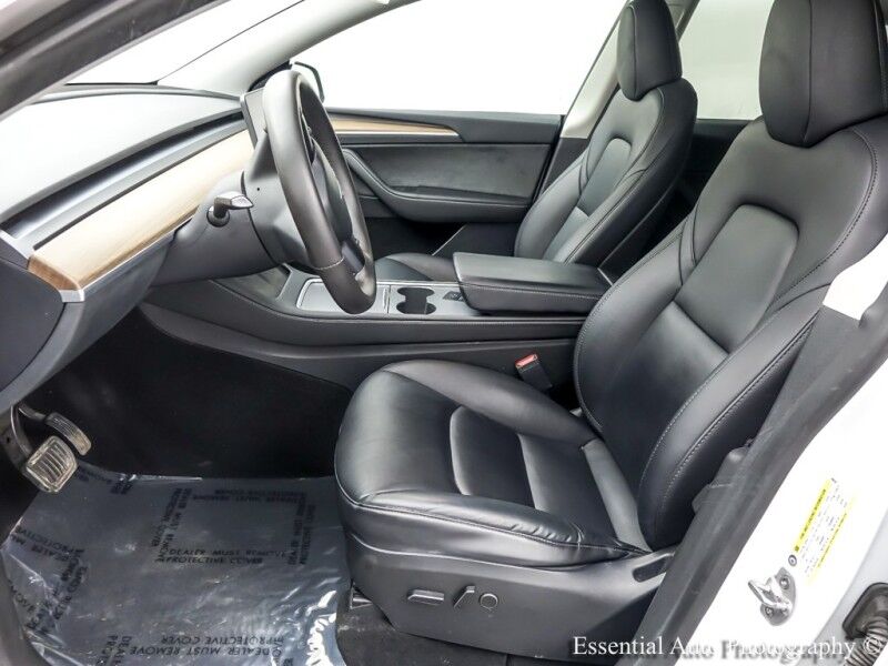 2023 Tesla Model Y Long Range HW4 Willowbrook IL