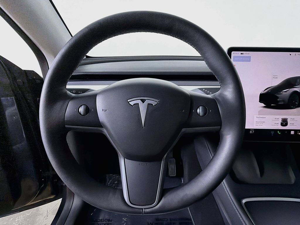 2023 Tesla Model Y Long Range HW4 Willowbrook IL
