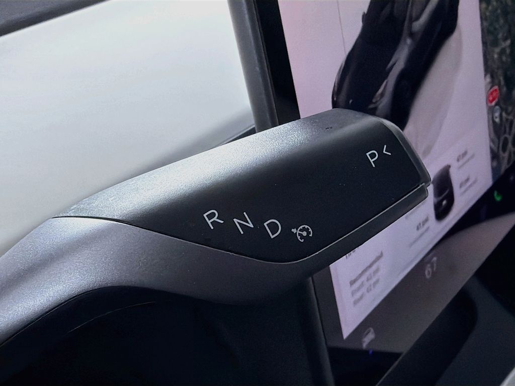 2023 Tesla Model Y Long Range HW4 Willowbrook IL