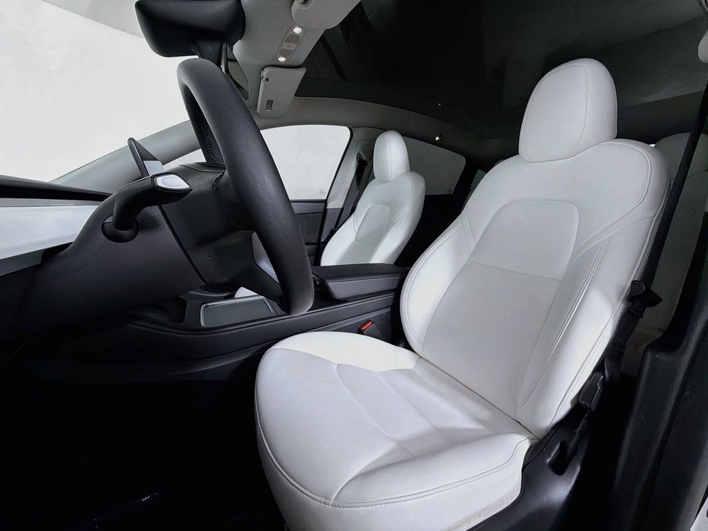 2023 Tesla Model Y Long Range HW4 Willowbrook IL