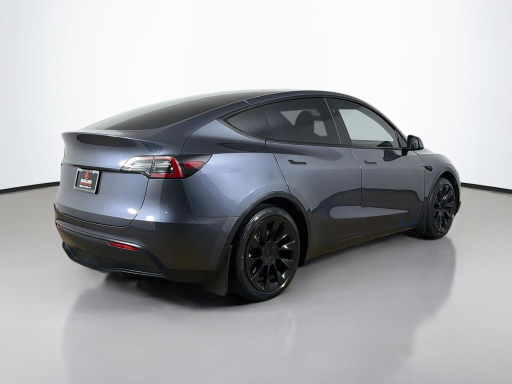 2023 Tesla Model Y Long Range HW4 Willowbrook IL