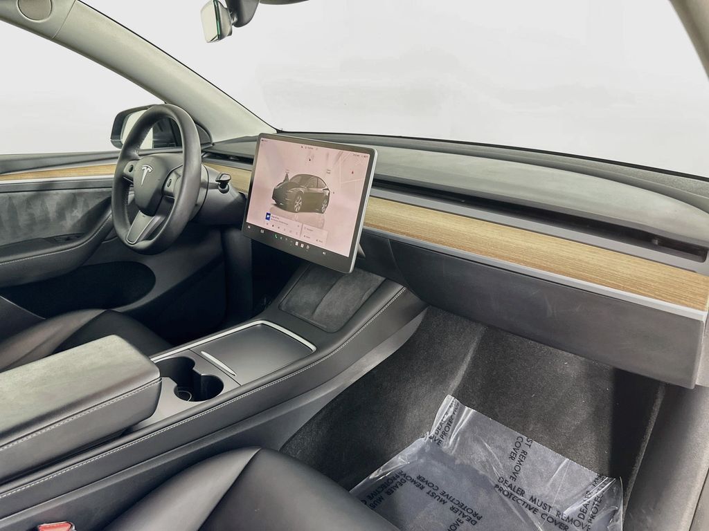 2023 Tesla Model Y Long Range HW4 Willowbrook IL