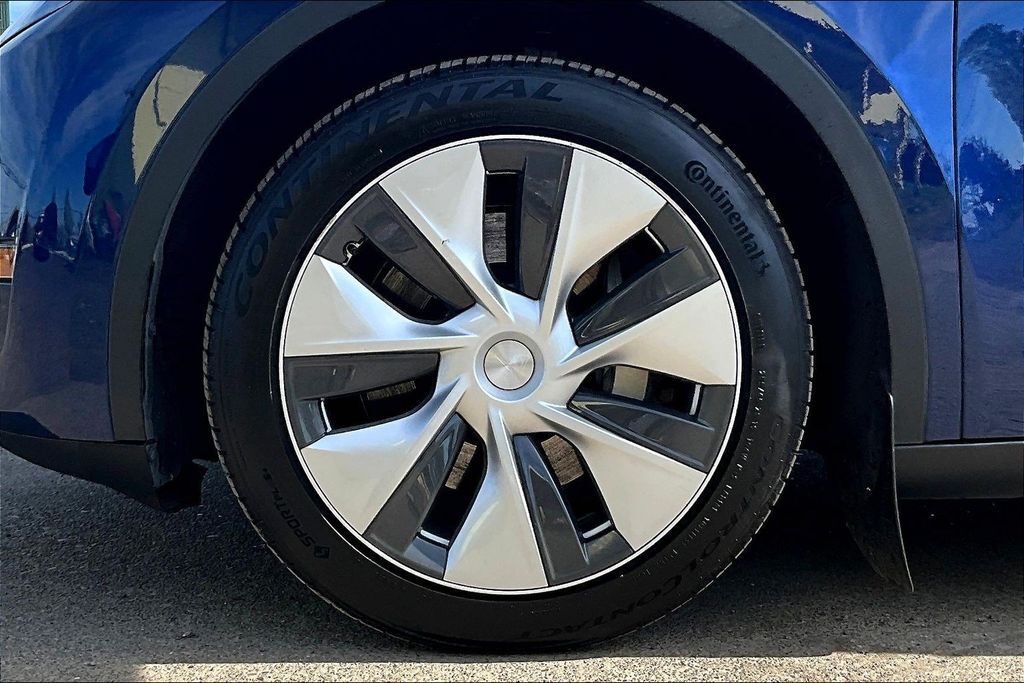 2023 Tesla Model Y Long Range OR