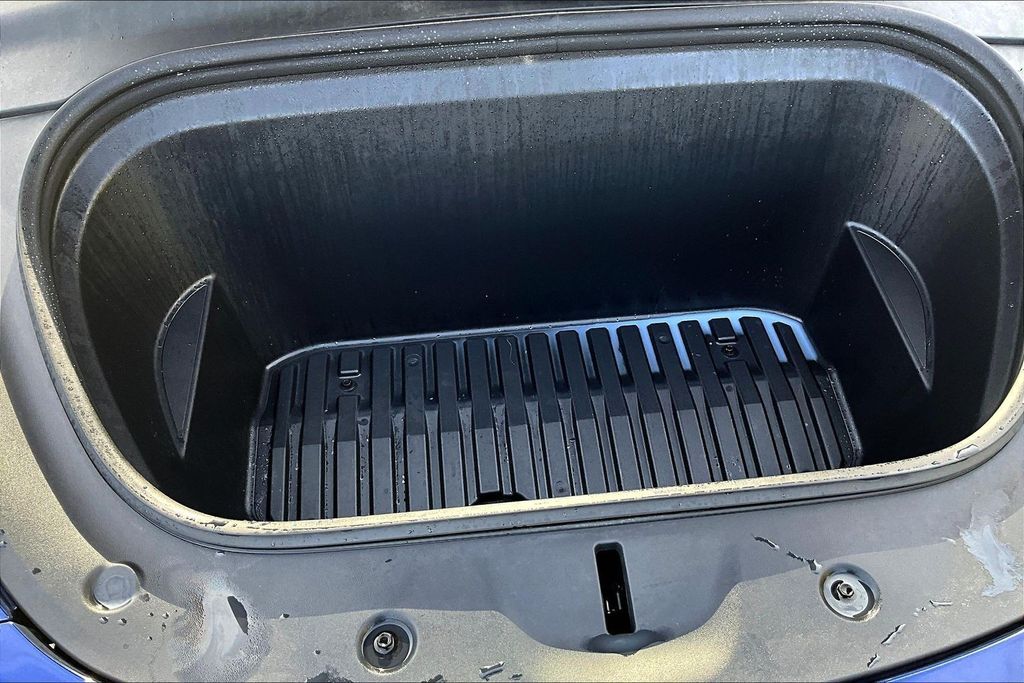 2023 Tesla Model Y Long Range OR