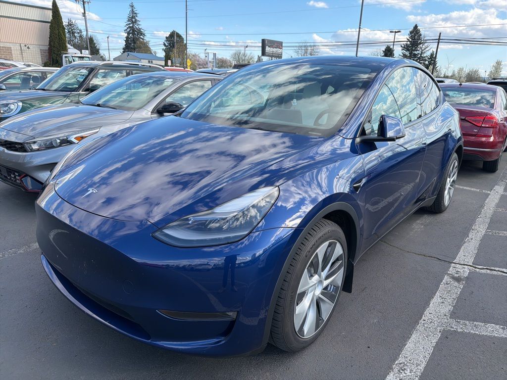 2023 Tesla Model Y Long Range