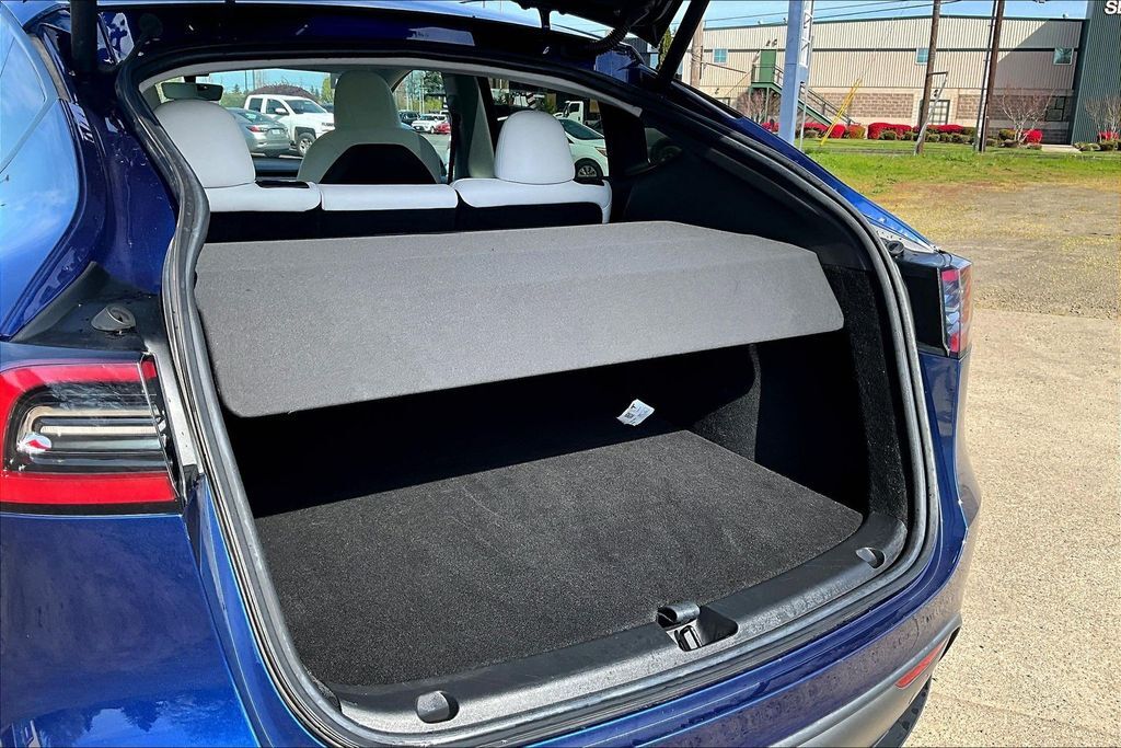 2023 Tesla Model Y Long Range OR