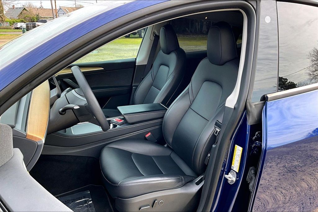 2023 Tesla Model Y Long Range OR