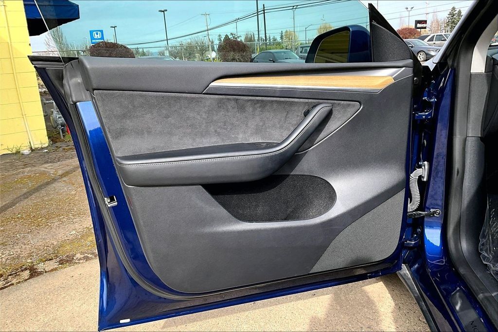 2023 Tesla Model Y Long Range OR