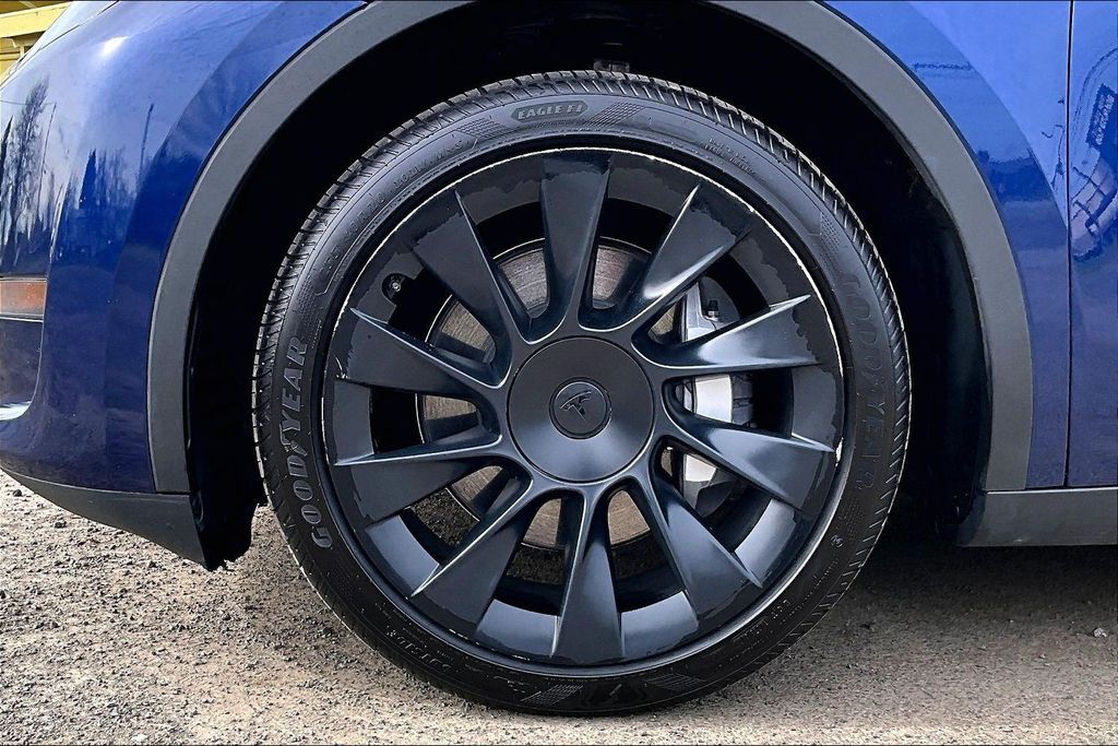 2023 Tesla Model Y Long Range OR