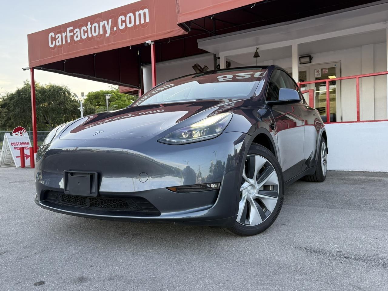 2023 Tesla Model Y Long Range