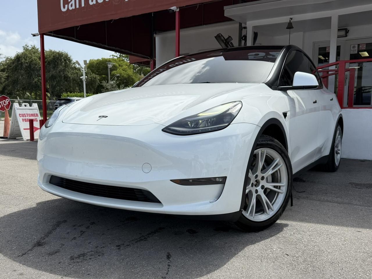 2023 Tesla Model Y Long Range