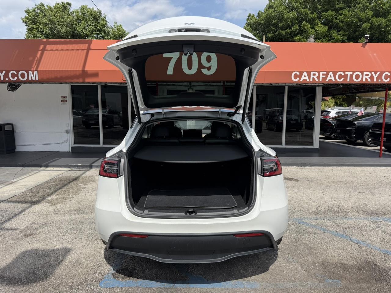 2023 Tesla Model Y Long Range