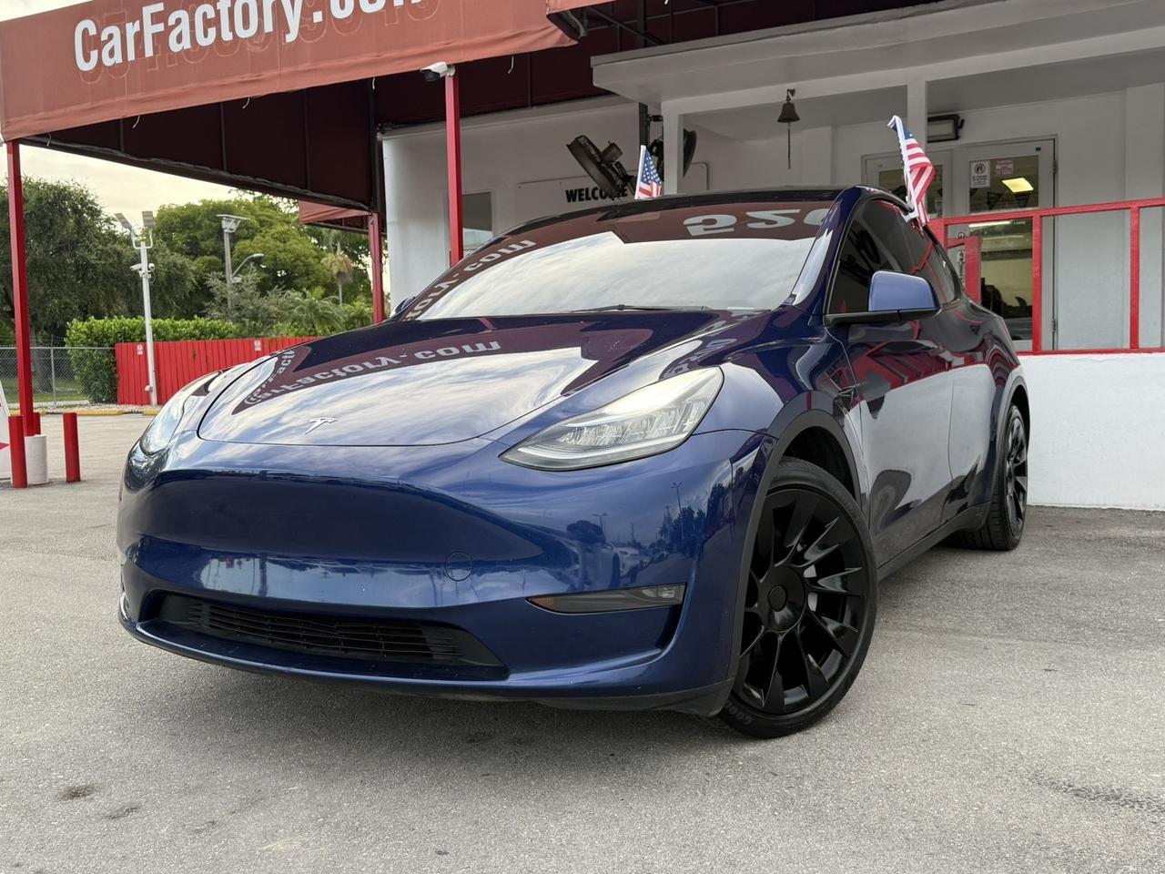 2023 Tesla Model Y Long Range