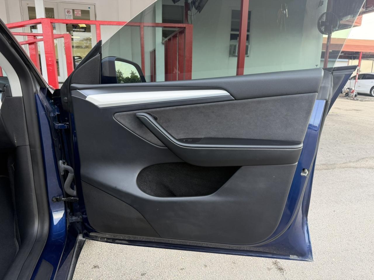 2023 Tesla Model Y Long Range Hollywood FL