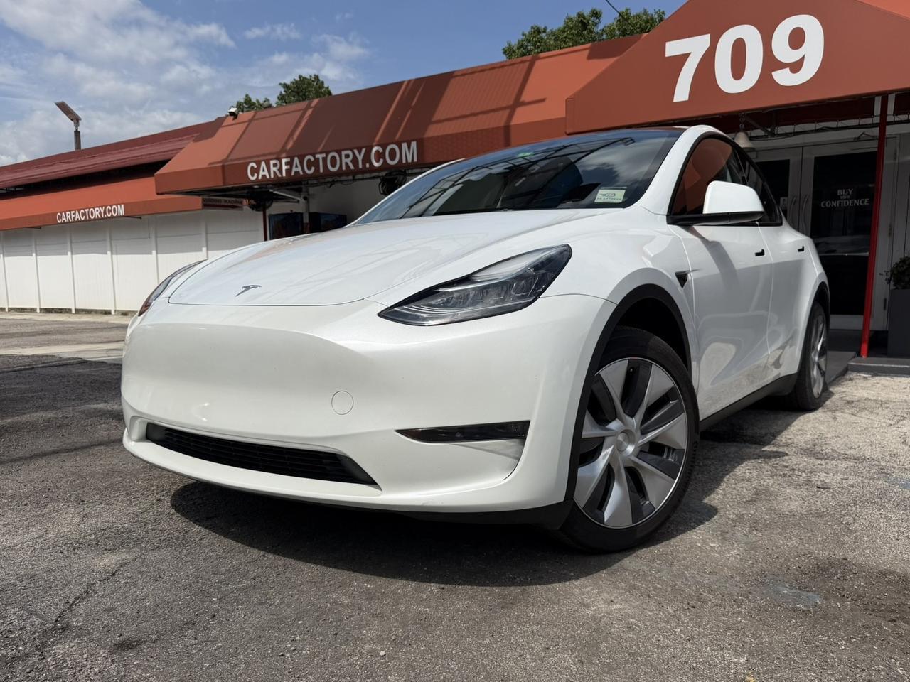 2023 Tesla Model Y Long Range